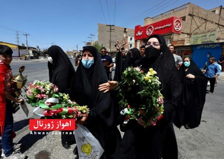 جشن قهرمانی رزمی کاران خوزستانی بدون حضور مسئولان ورزش  توسط خانواده ها برگزار شد